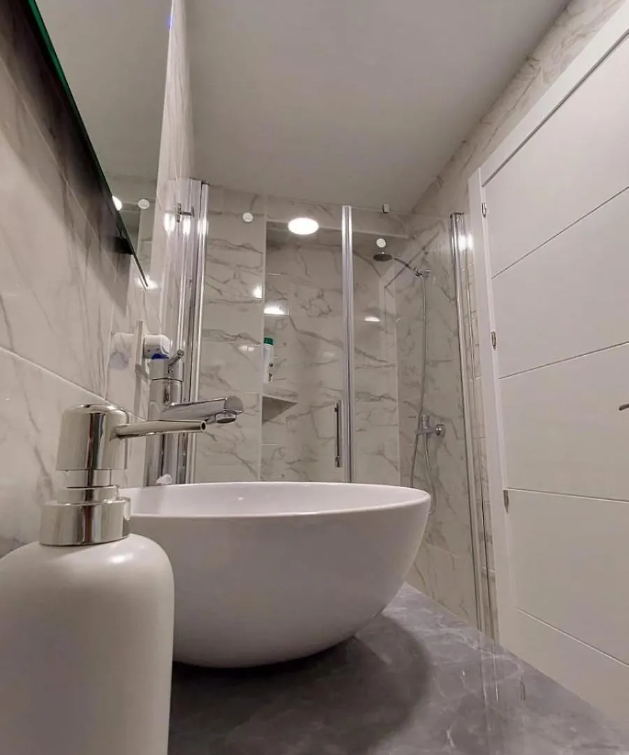 Luxury Apartment 2 A 5 Min De La Estacion De Bus Y Tren Maria Zambrano Málaga